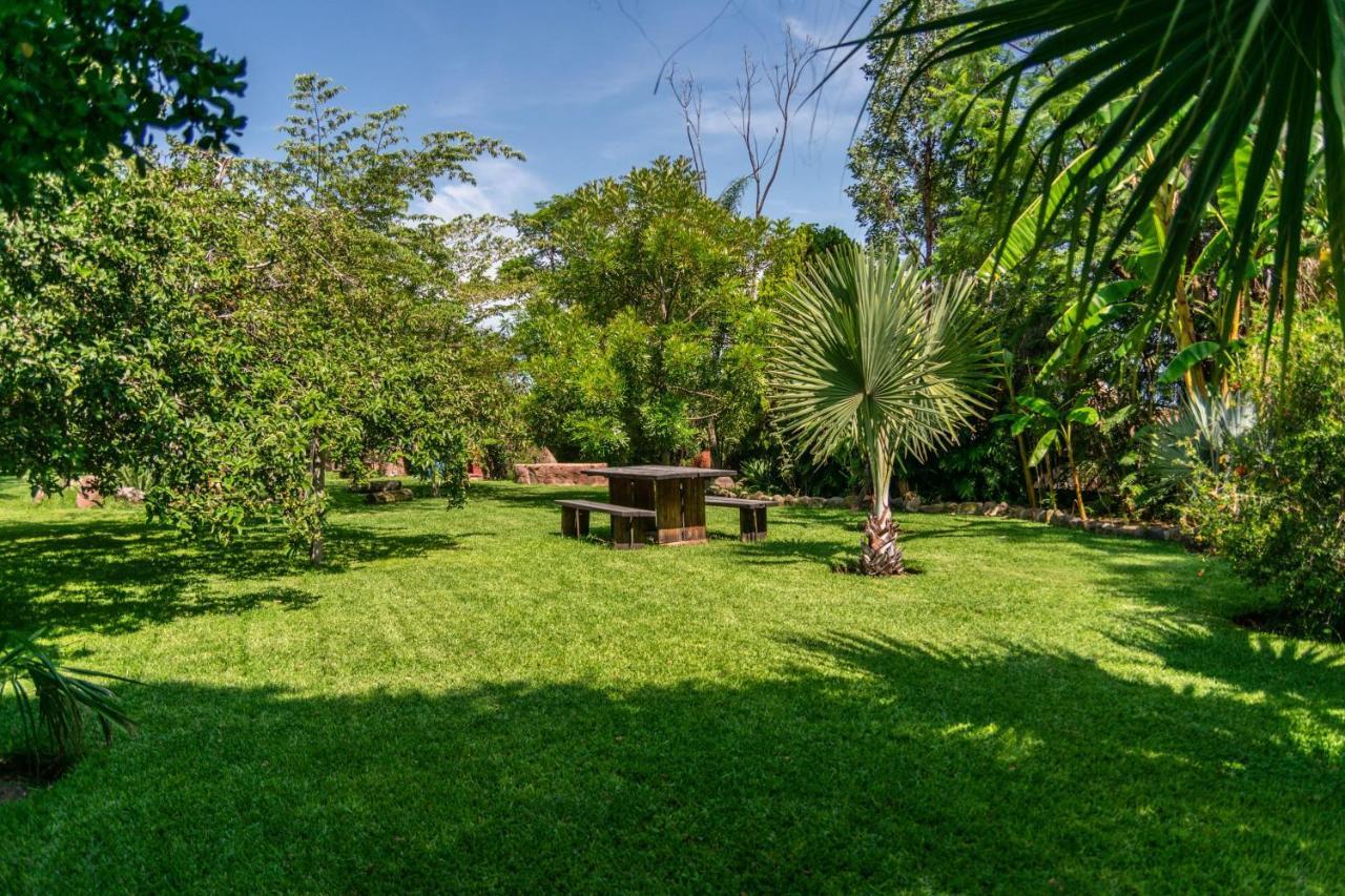 Casa Galeana- Tropical 1-Bd 1-Wc Mountain Top Luxury Suite With Stunning Views Ajijic Buitenkant foto