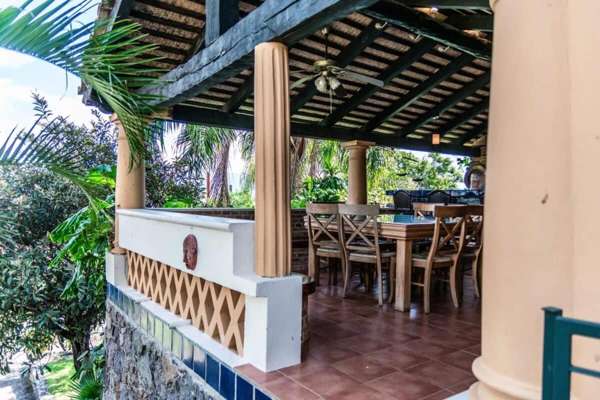 Casa Galeana- Tropical 1-Bd 1-Wc Mountain Top Luxury Suite With Stunning Views Ajijic Buitenkant foto