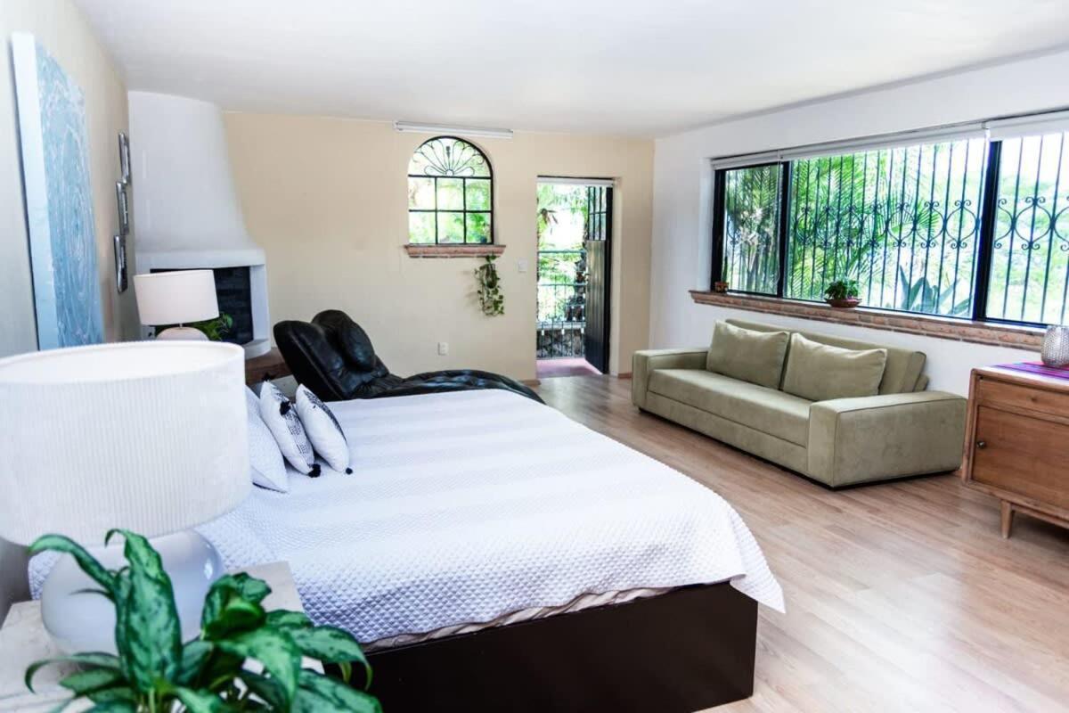 Casa Galeana- Tropical 1-Bd 1-Wc Mountain Top Luxury Suite With Stunning Views Ajijic Buitenkant foto
